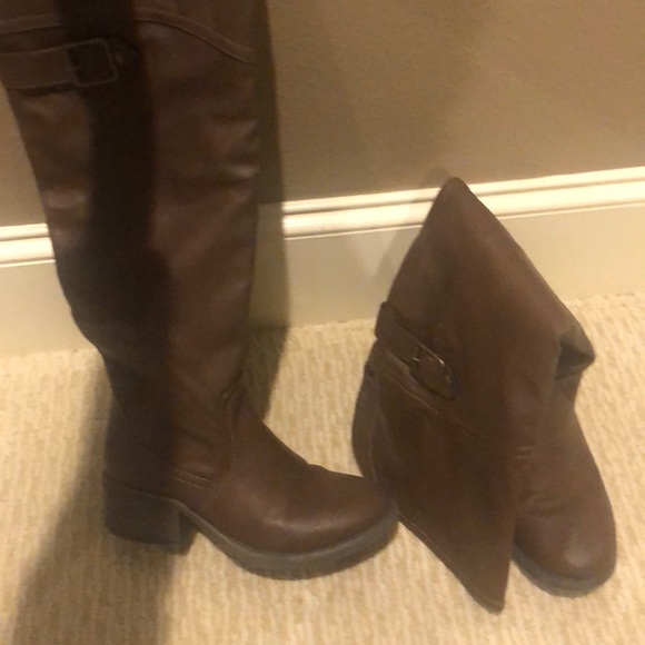 Steve Madden brown leather boots - Picture 3 of 3